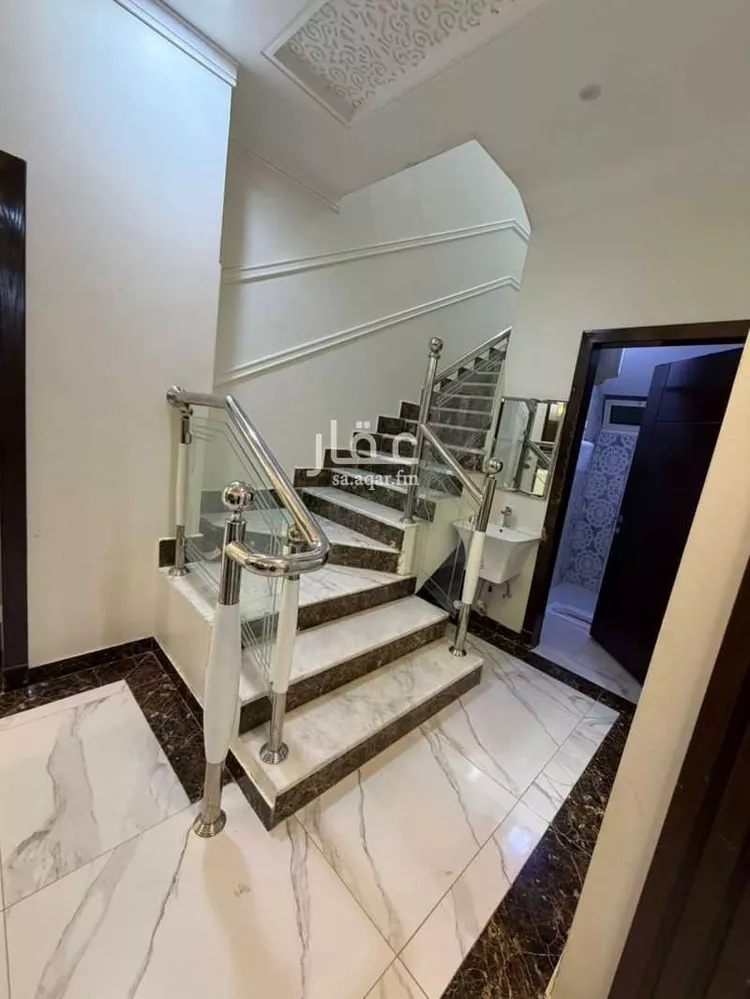 Villa for Rent in Riyadh Al Mahdiyah 15