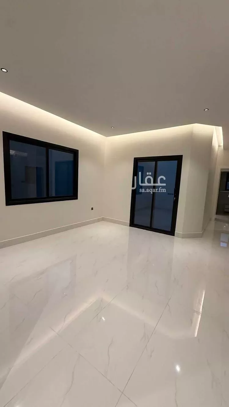 Floor for Sale in Riyadh Al Arid