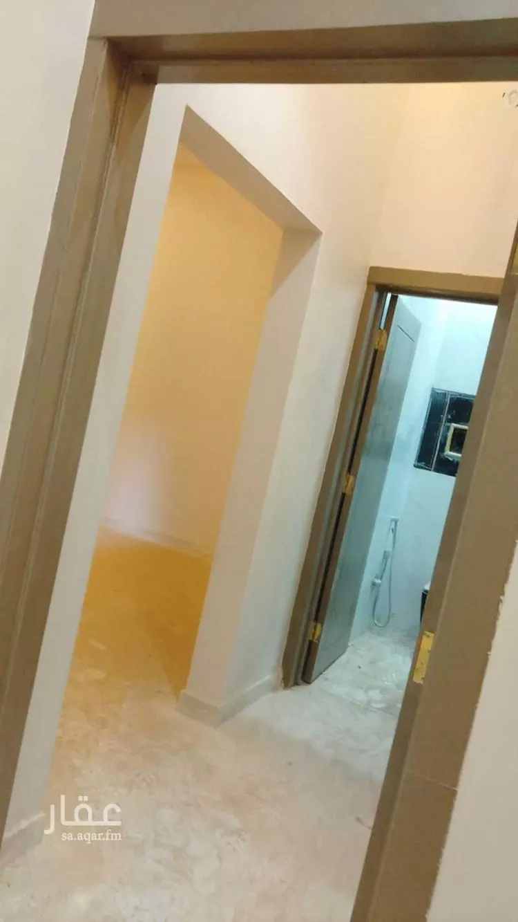 Floor for Rent in Riyadh Ar Rimal 13
