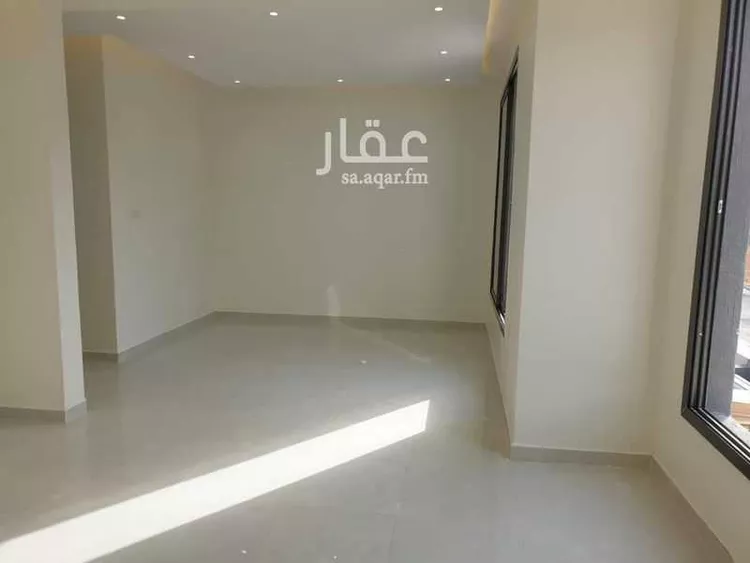 فيلا للإيجار في شارع عمارة بن اوس, حي الرمال, مدينة الرياض, منطقة الرياض صورة 5