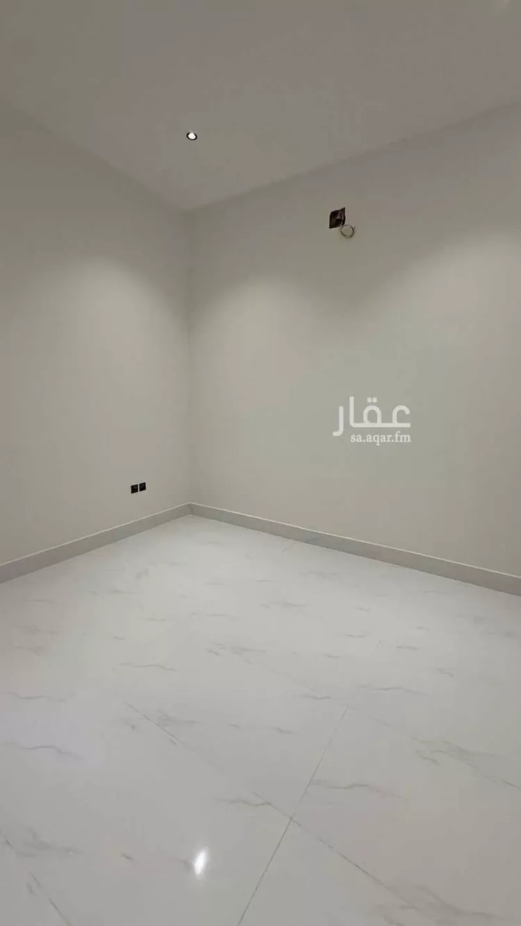 دور للبيع في شارع محمد بن علي الدقوقي, حي العارض, مدينة الرياض, منطقة الرياض 6