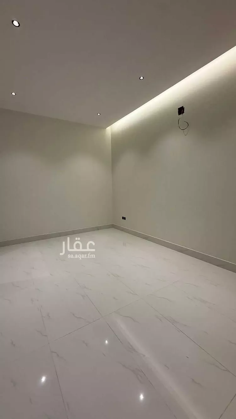 دور للبيع في شارع محمد بن علي الدقوقي, حي العارض, مدينة الرياض, منطقة الرياض 7