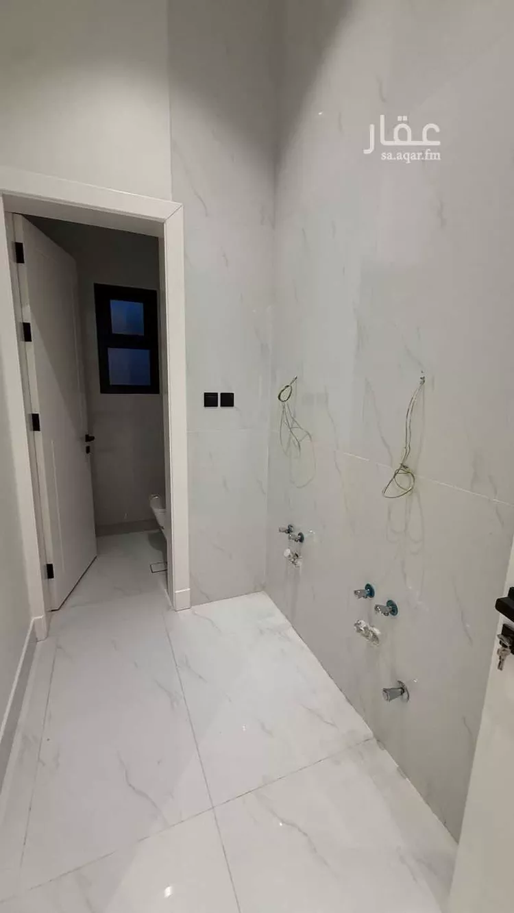 Floor for Sale in Riyadh Al Arid صورة 4
