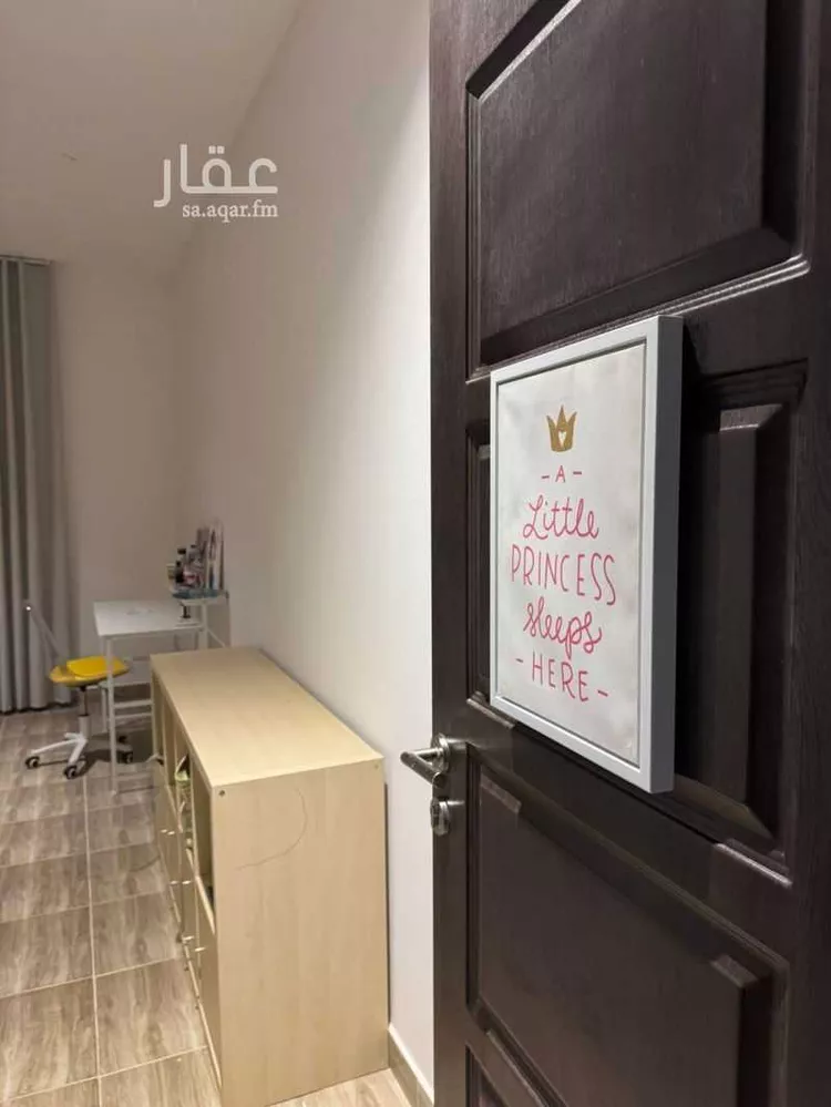 فيلا للبيع في شارع ابن أبي بكر المخزومي, حي مطار الملك خالد الدولي, مدينة الرياض, منطقة الرياض 8