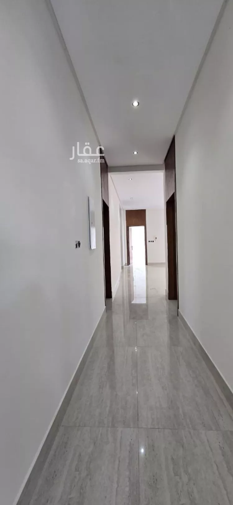دور للبيع في شارع الأمير سعود بن محمد بن مقرن, حي طويق, مدينة الرياض, منطقة الرياض صورة 3