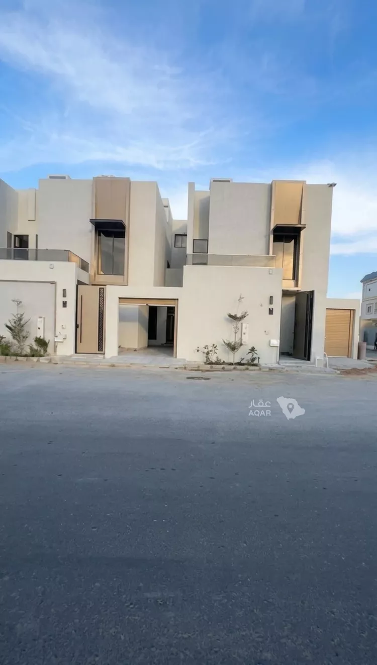 Villa for Sale in Riyadh Dhahrat Namar