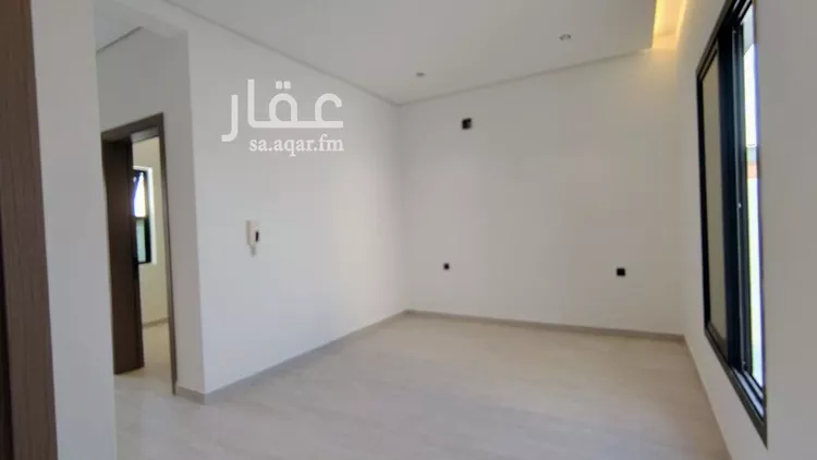 دور للبيع في شارع محمد الديناري, حي الزهرة, مدينة الرياض, منطقة الرياض 8