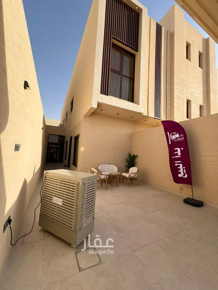 Floor for Sale in Riyadh Okaz صورة 2