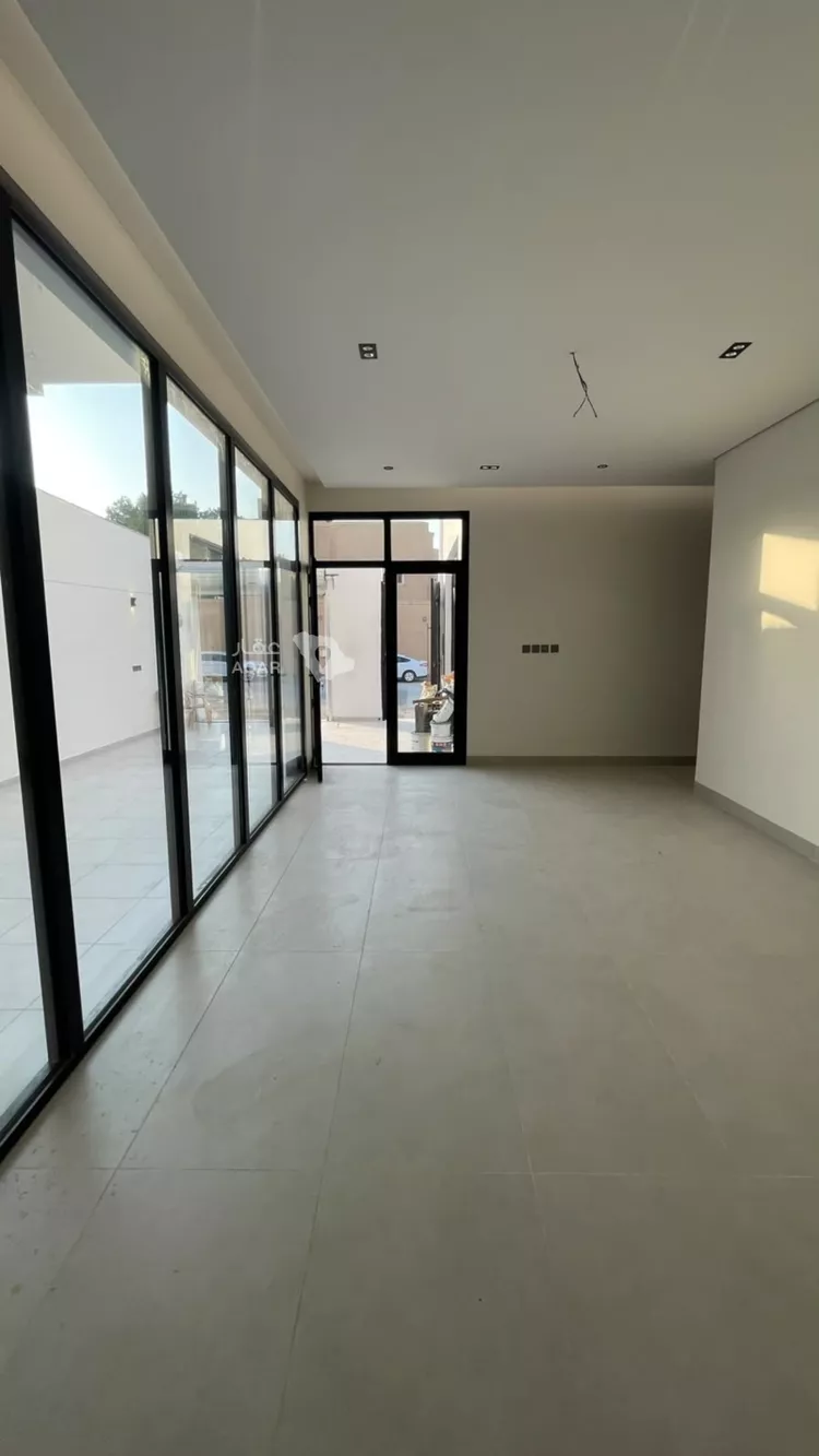 فيلا للبيع في شارع منصور البهوتي, حي بدر, مدينة الرياض, منطقة الرياض 8