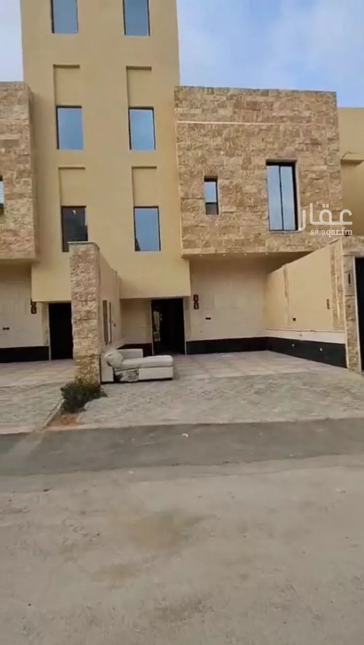 Floor for Sale in Riyadh Tuwaiq صورة 3