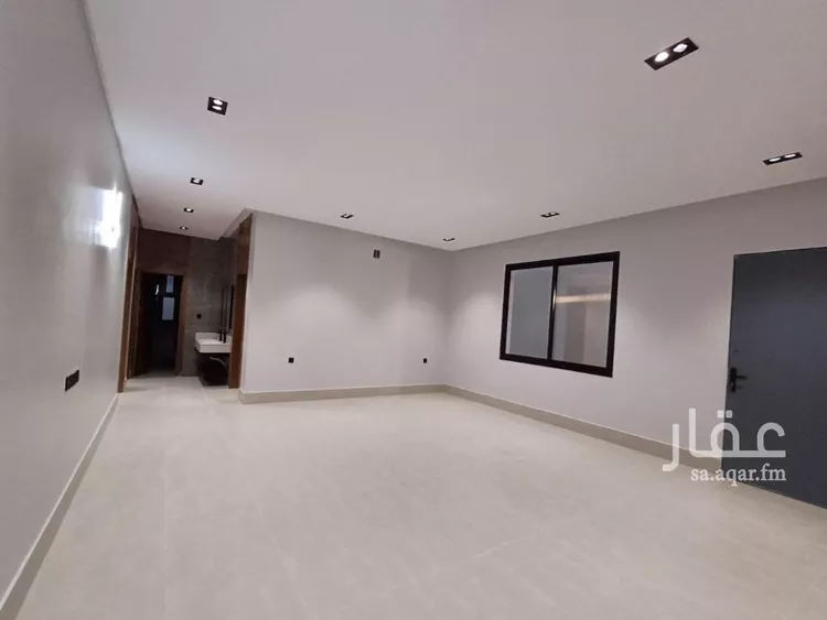 دور للبيع في شارع الحميداني, حي طويق, مدينة الرياض, منطقة الرياض صورة 3