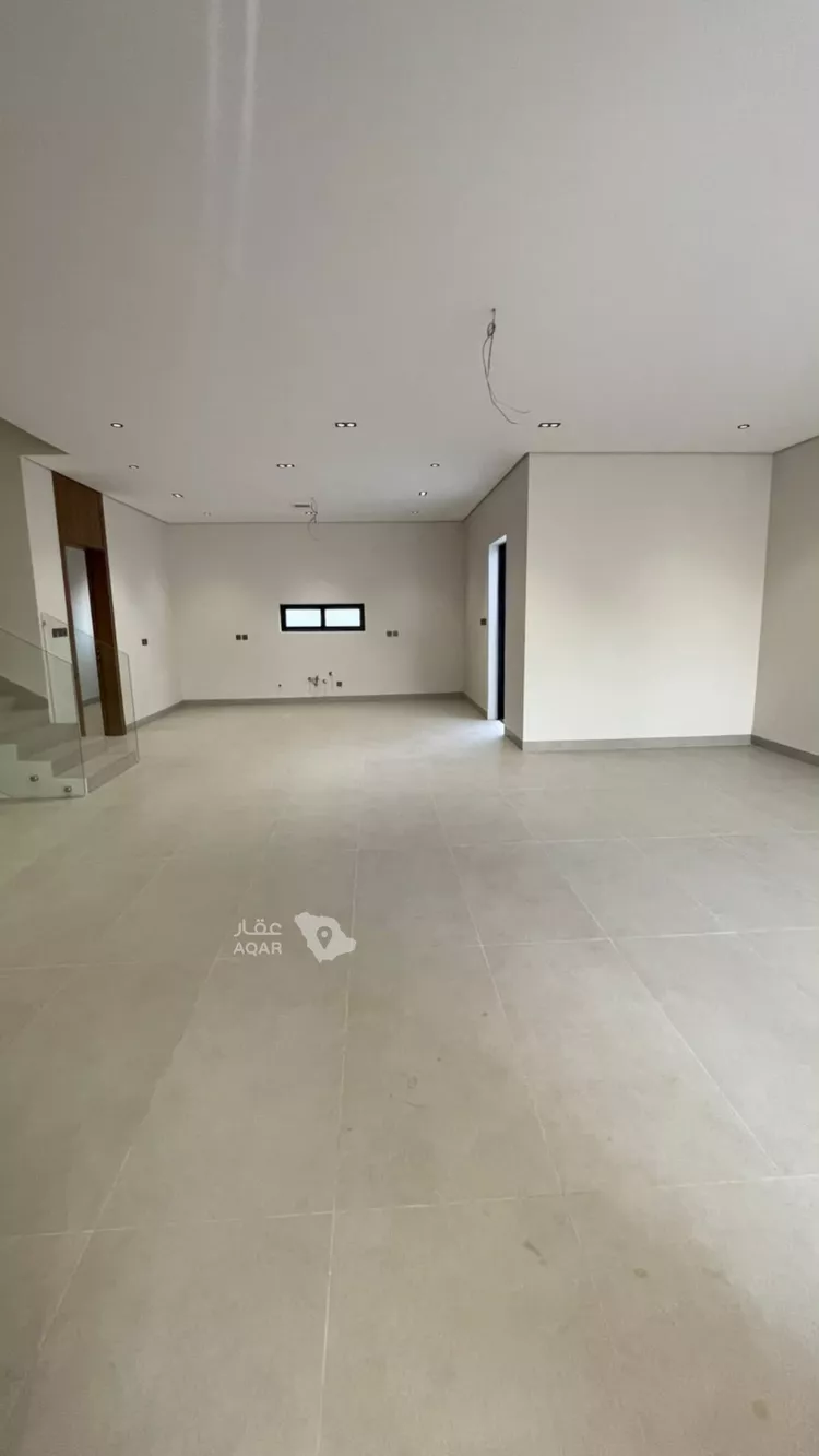 فيلا للبيع في شارع منصور البهوتي, حي بدر, مدينة الرياض, منطقة الرياض 12