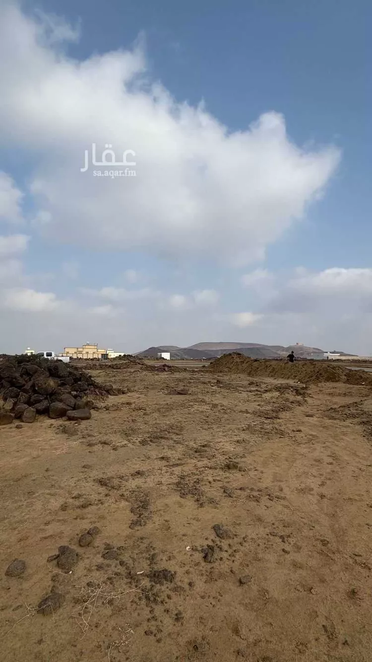 أرض للبيع في شارع ابو برقان السعدي ، الحريضة ، رجال المع صورة 4