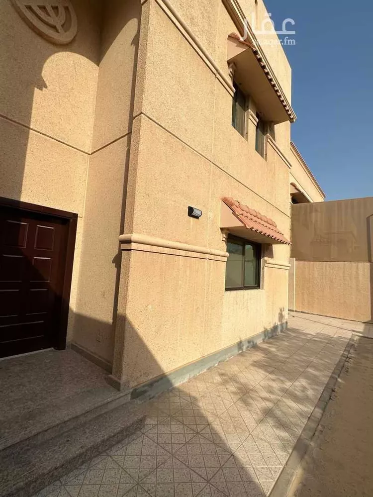 فيلا للبيع في شارع العنبرية ، حي جلمودة ، الجبيل ، الجبيل صورة 3