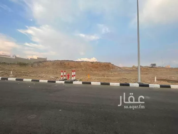 أرض للبيع في حي الصناعية, مدينة أبها, منطقة عسير