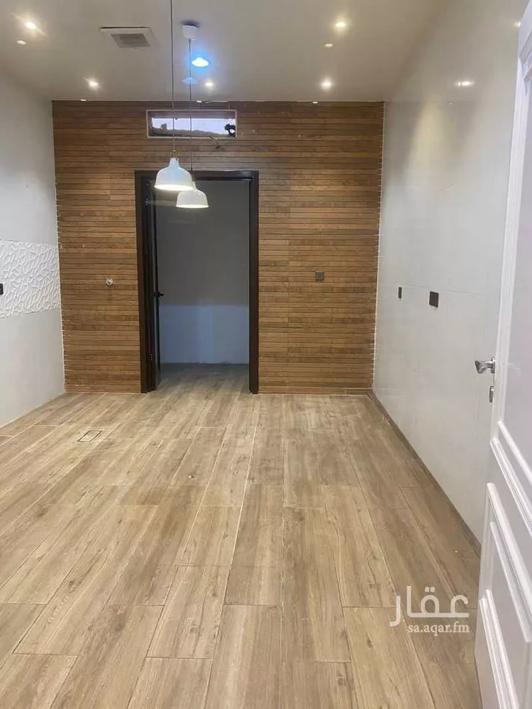 Floor for Rent in Riyadh Al Qadisiyah