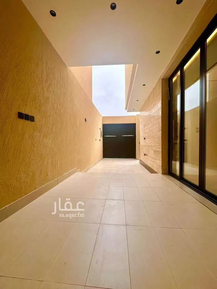 Floor for Sale in Riyadh An Narjis 7