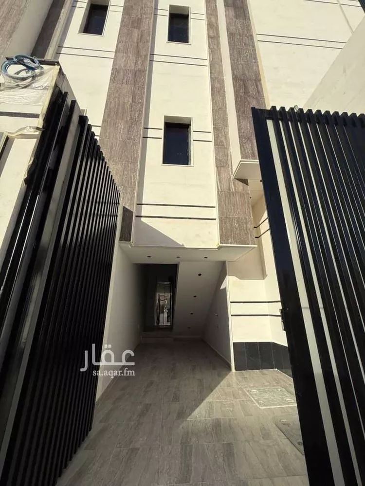 دور للبيع في شارع محمود النجاري, حي الخليج, مدينة الرياض, منطقة الرياض