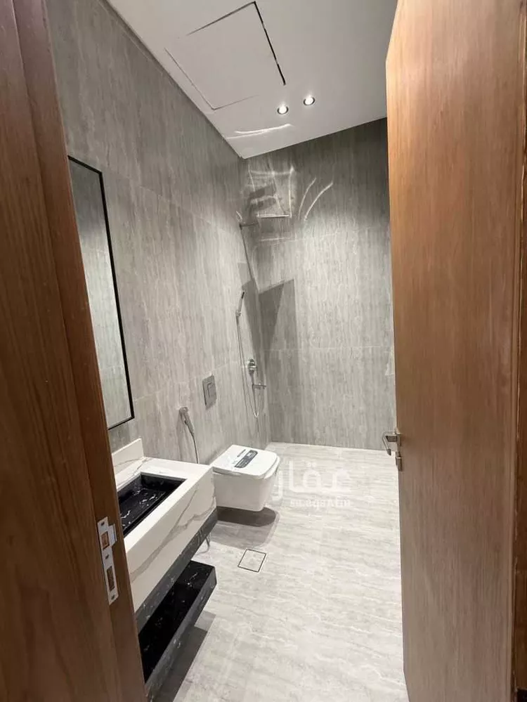 Floor for Sale in Riyadh Al Khaleej صورة 4