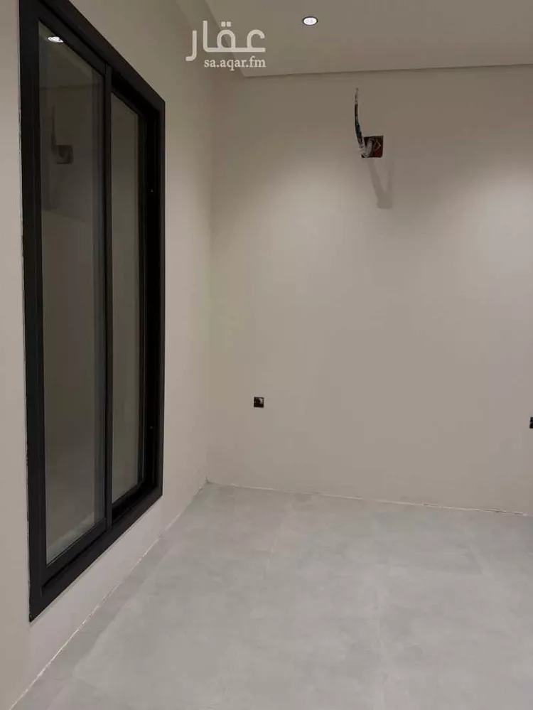 Floor for Sale in Riyadh Al Maizilah صورة 2