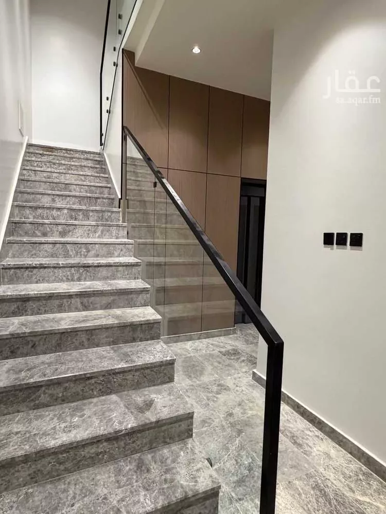 دور للبيع في شارع أنس بن مالك, حي النرجس, مدينة الرياض, منطقة الرياض 8