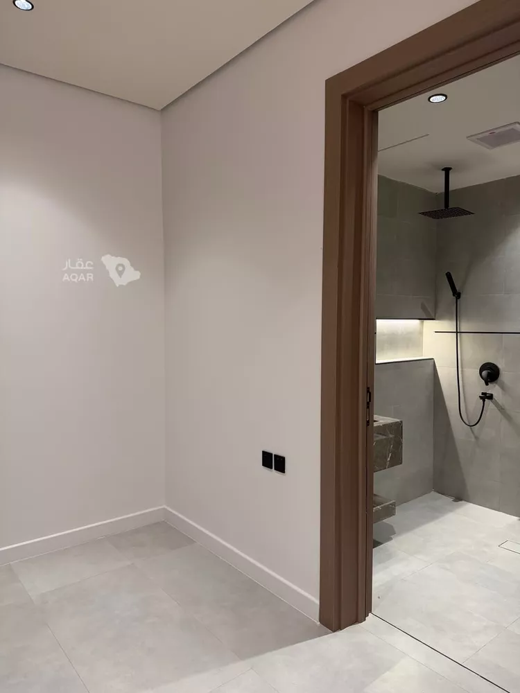 Floor for Sale in Riyadh An Narjis 12