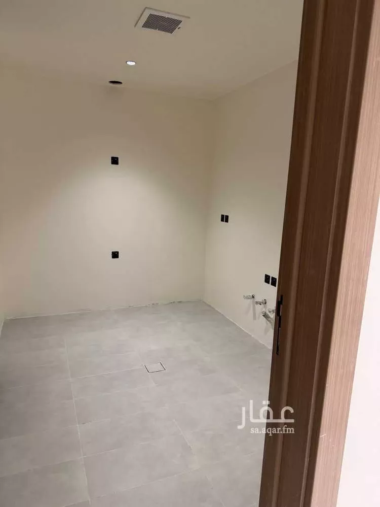 Floor for Sale in Riyadh Al Maizilah صورة 3
