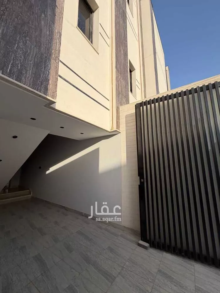 دور للبيع في شارع محمود النجاري, حي الخليج, مدينة الرياض, منطقة الرياض 7