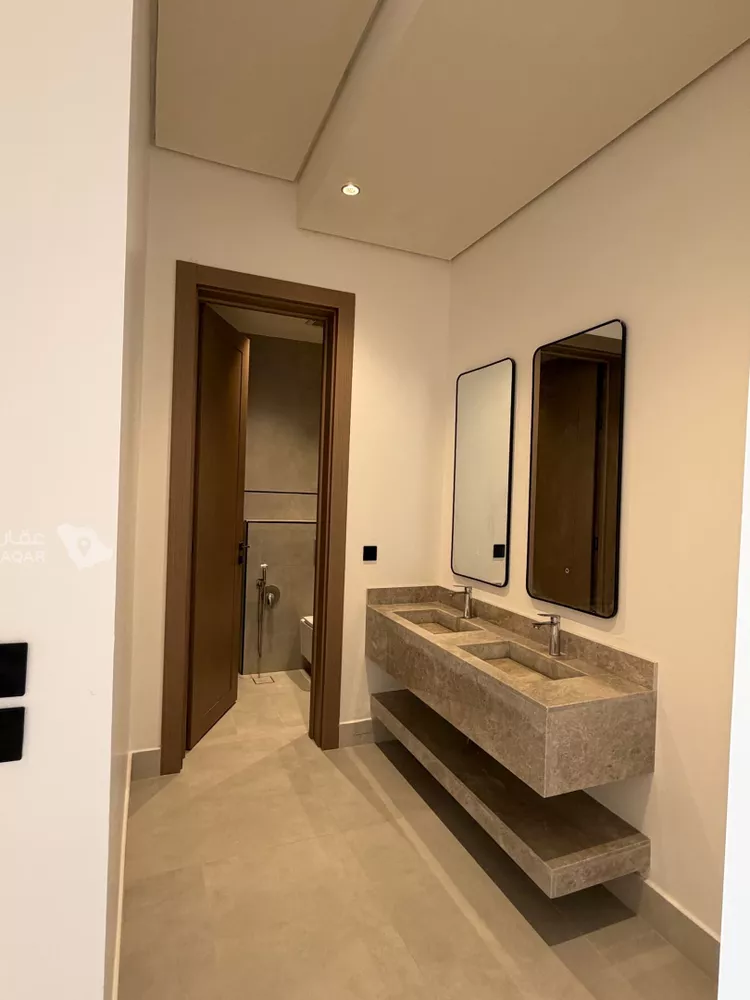 دور للبيع في شارع السلطان قابوس بن سعيد, حي المعيزيلة, مدينة الرياض, منطقة الرياض 11