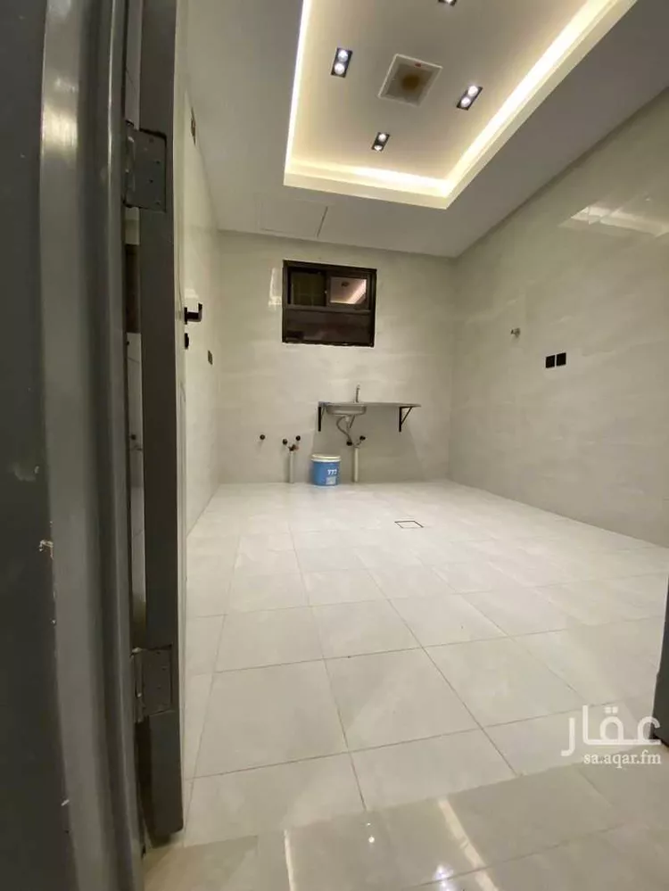 فيلا للإيجار في شارع 2194531, حي ضاحية نمار, مدينة الرياض, منطقة الرياض صورة 5