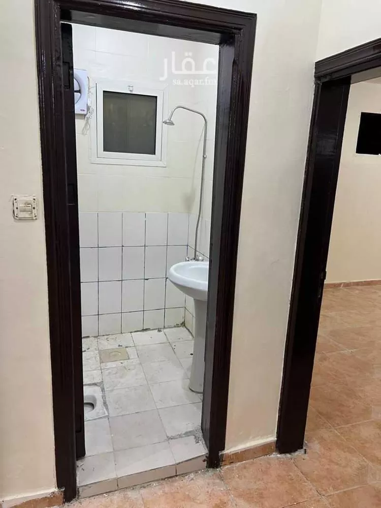 عمارة للإيجار في شارع عبدالله بن عمر, حي النسيم الغربي, مدينة الرياض, منطقة الرياض صورة 4