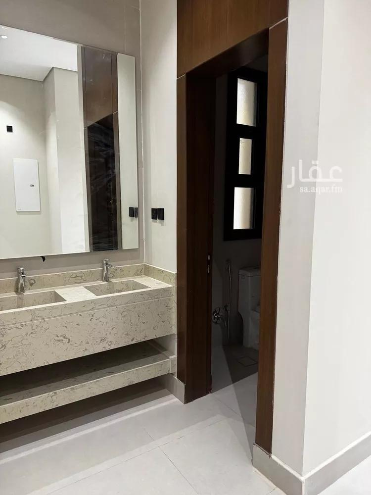 دور للبيع في شارع أبي الحسن علي الجرجاني4, حي الرمال, مدينة الرياض, منطقة الرياض صورة 5