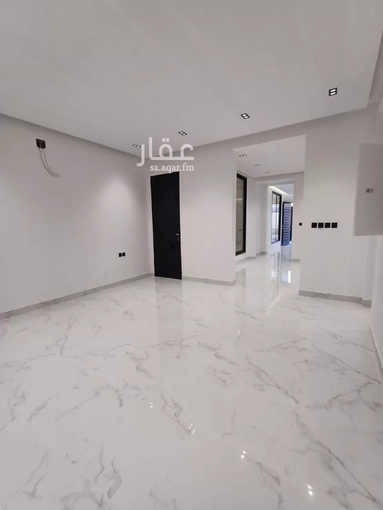 دور للبيع في شارع أحمد بن نعمة, حي الرمال, مدينة الرياض, منطقة الرياض صورة 5