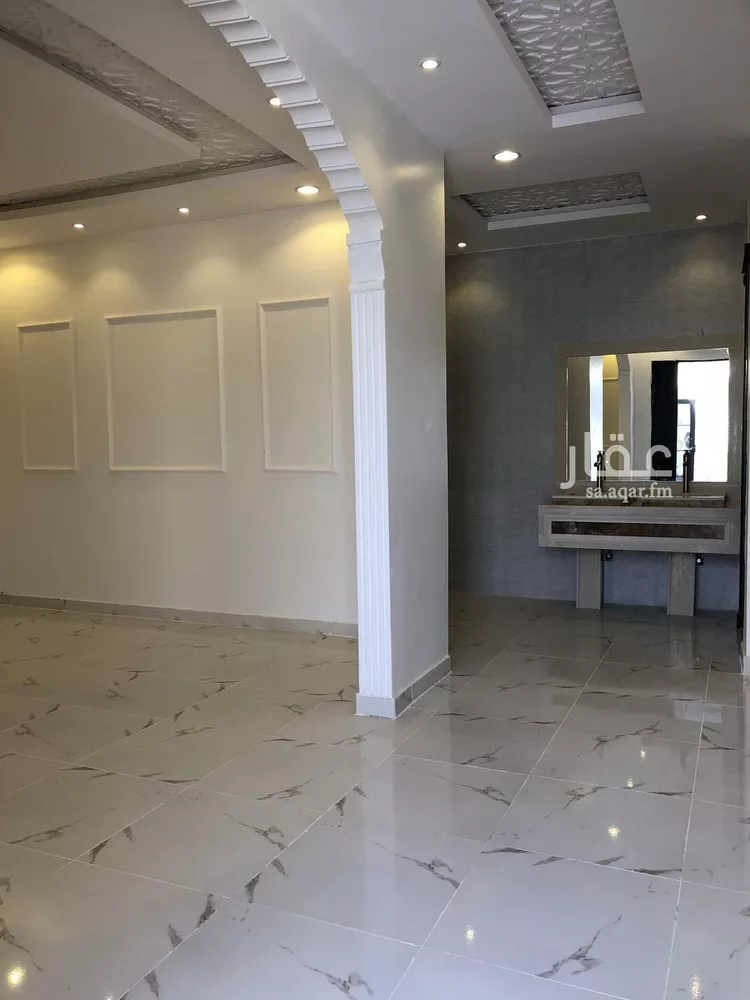 فيلا للبيع في شارع ابي رفاعه, حي الرمال, مدينة الرياض, منطقة الرياض صورة 3