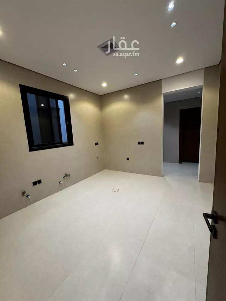 دور للبيع في شارع أبي الحسن علي الجرجاني4, حي الرمال, مدينة الرياض, منطقة الرياض 8