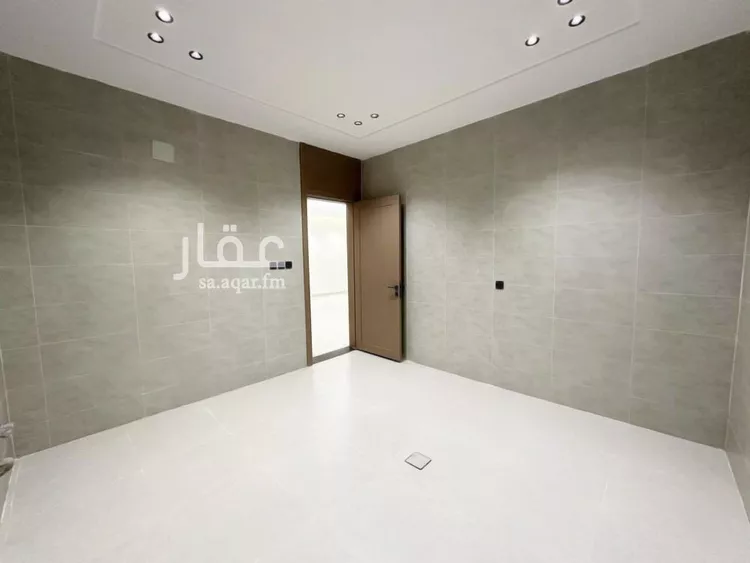 Floor for Sale in Riyadh Tuwaiq 18