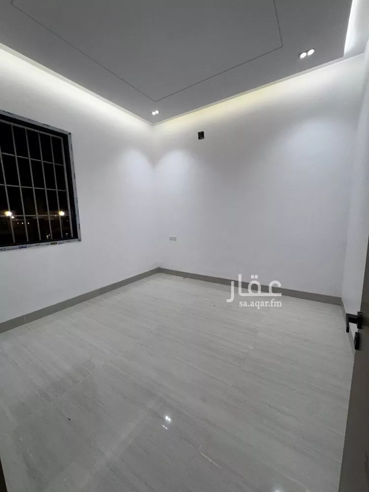 شقة للبيع في شارع ابي الحسن, حي الرمال, مدينة الرياض, منطقة الرياض 7