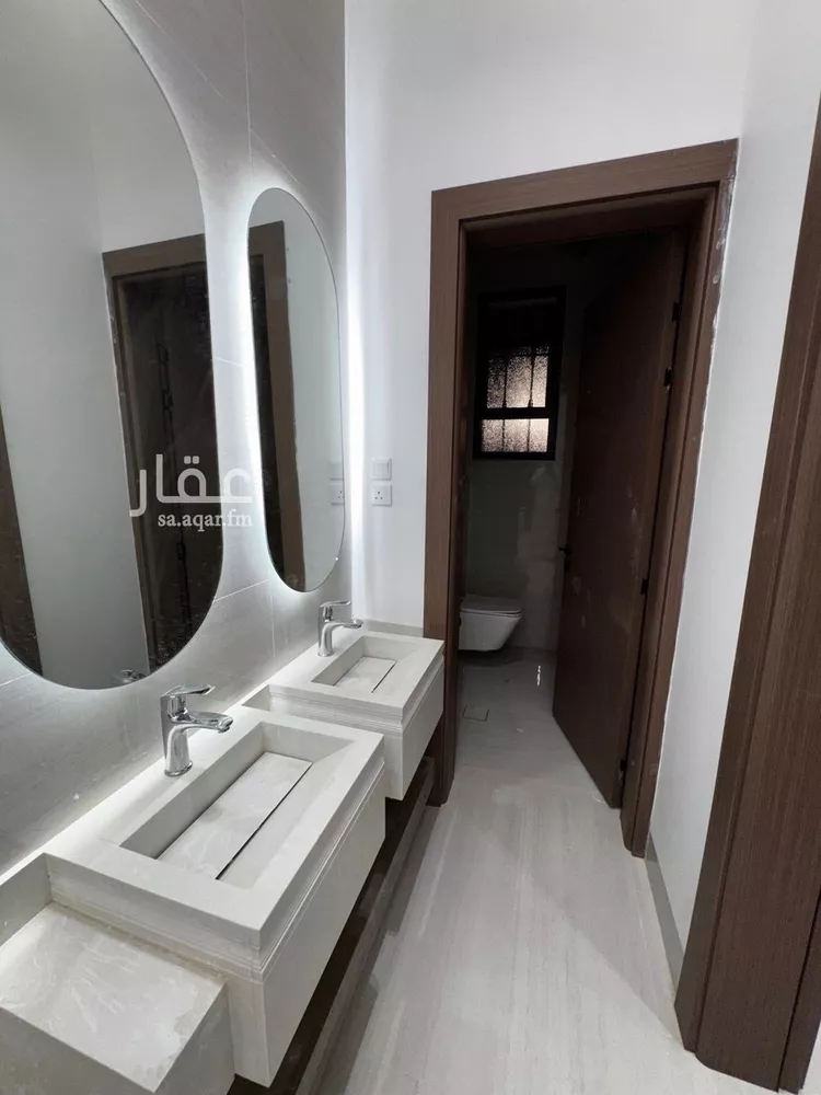 فيلا للبيع في شارع أسلم بن عبدالعزيز, حي الرمال, مدينة الرياض, منطقة الرياض 11