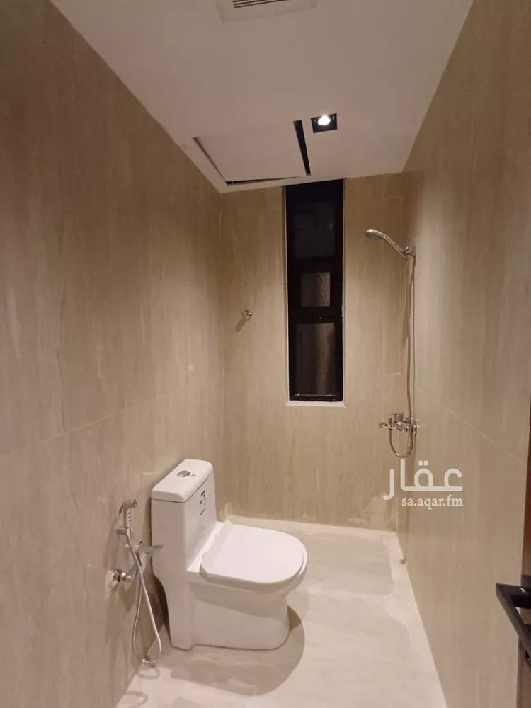 فيلا للبيع في شارع إبراهيم بن إدريس المالكي, حي الرمال, مدينة الرياض, منطقة الرياض صورة 4