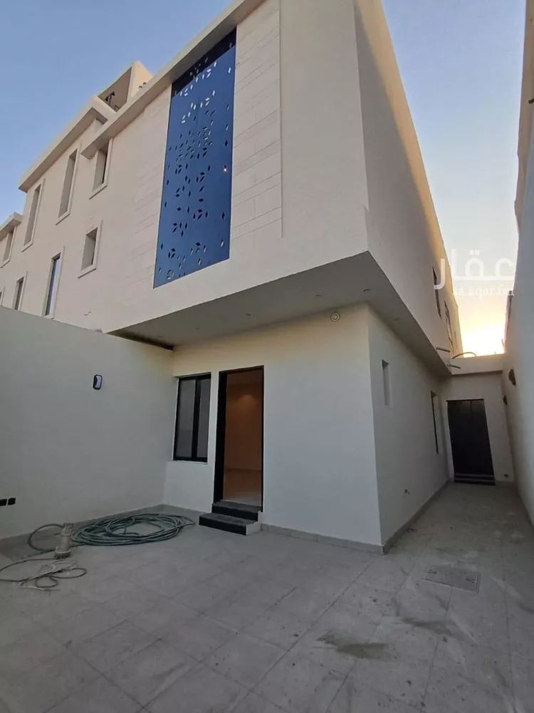 دور للبيع في شارع إبراهيم الشرواني, حي الرمال, مدينة الرياض, منطقة الرياض صورة 2