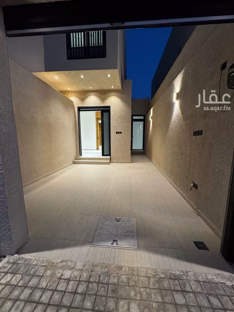 دور للبيع في شارع عبدالله النحوي, حي الرمال, مدينة الرياض, منطقة الرياض 9