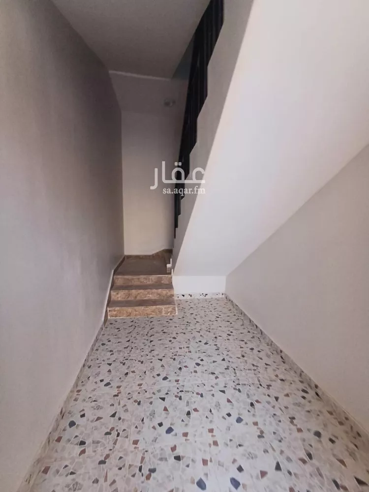 دور للبيع في شارع ابن عيسى الجباني, حي المرجان, مدينة الرياض, منطقة الرياض صورة 5