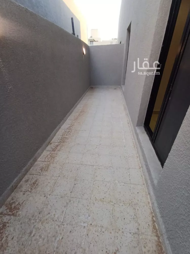دور للبيع في شارع أحمد الخراساني, حي الرمال, مدينة الرياض, منطقة الرياض صورة 4