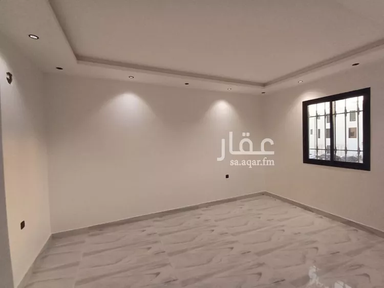 Floor for Sale in Riyadh Ar Rimal 6