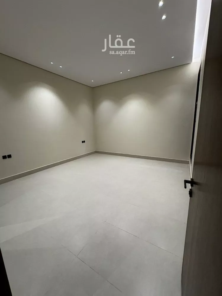 دور للبيع في شارع أبي الحسن علي الجرجاني4, حي الرمال, مدينة الرياض, منطقة الرياض 9