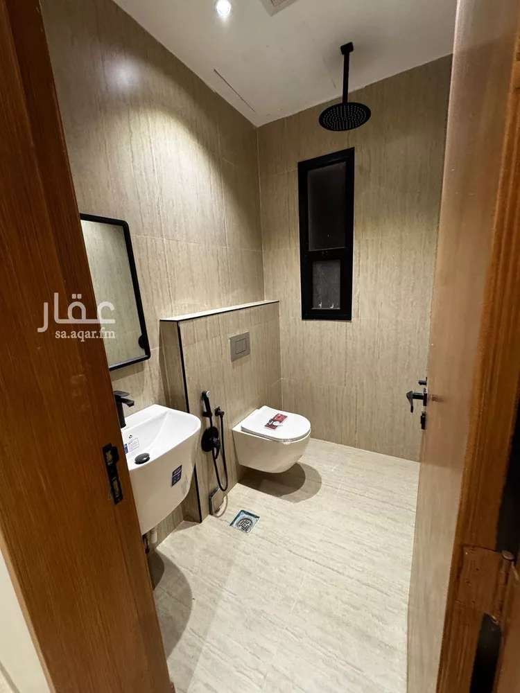 دور للبيع في شارع علي بن أبي طاهر, حي الرمال, مدينة الرياض, منطقة الرياض صورة 4