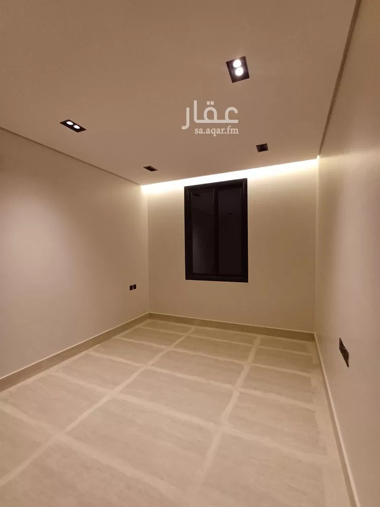 فيلا للبيع في شارع إبراهيم بن إدريس المالكي, حي الرمال, مدينة الرياض, منطقة الرياض صورة 2