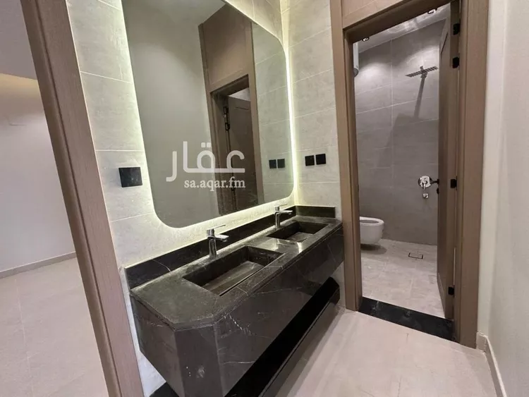 Floor for Sale in Riyadh Tuwaiq 14