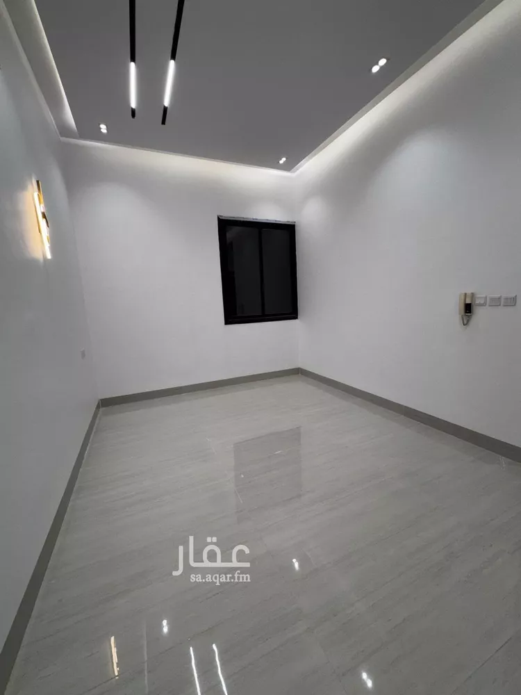 فيلا للبيع في شارع أسلم بن عبدالعزيز, حي الرمال, مدينة الرياض, منطقة الرياض 9