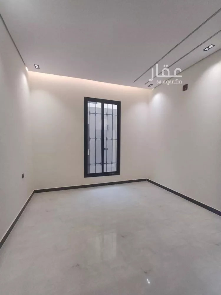 دور للبيع في شارع رقم 73, حي الندوة, مدينة الرياض, منطقة الرياض صورة 2